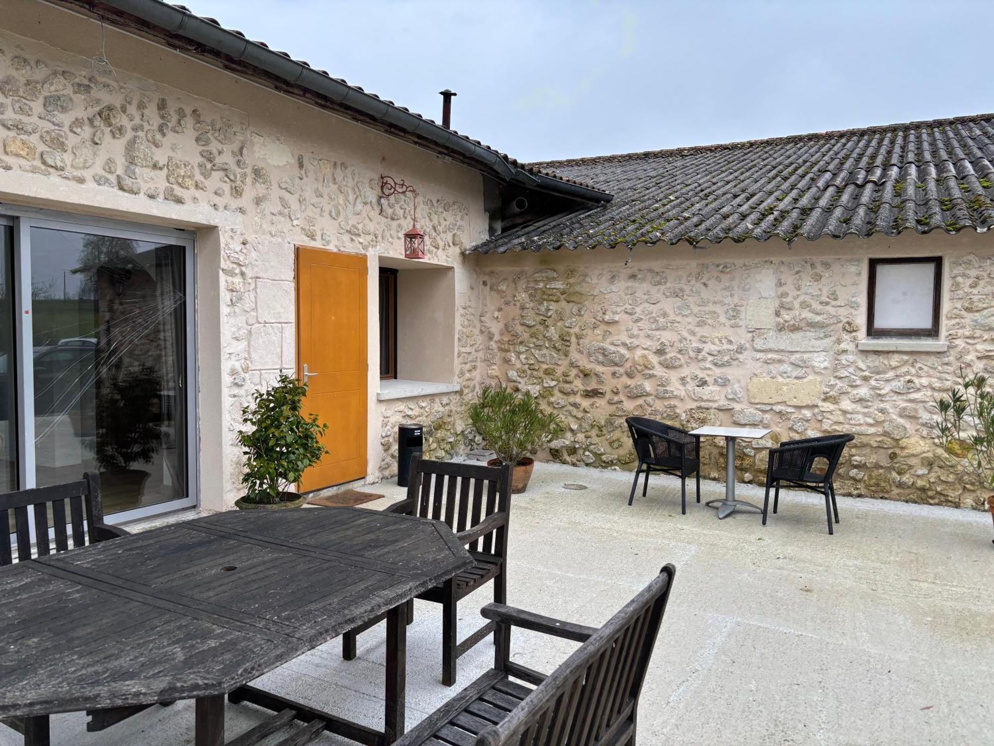 Fantastic Petit Beauval Hotel Saint-Sulpice-et-Cameyrac Buitenkant foto